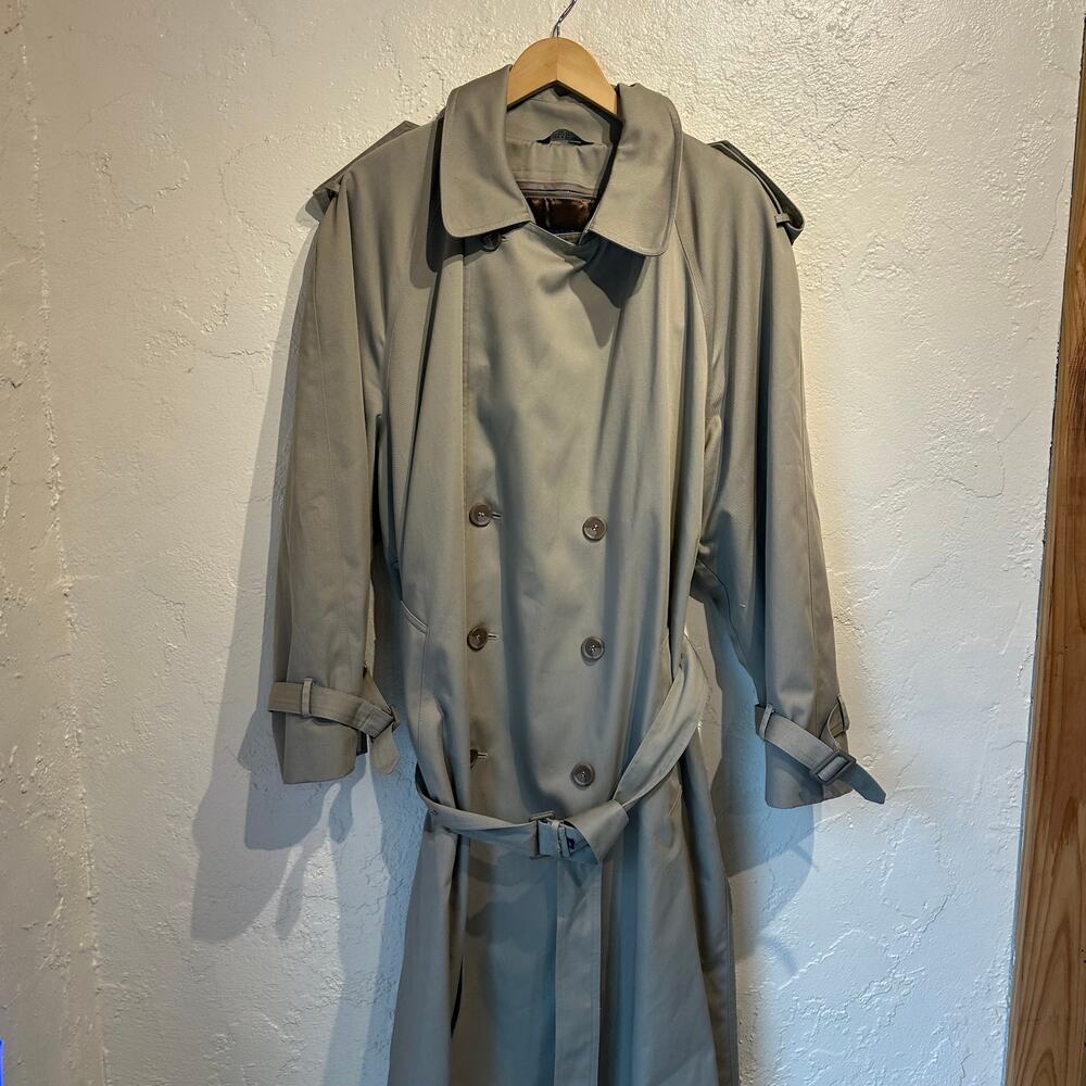 Vintage Towncraft Size 44 Short Trench Coat Khaki Removable Lining Belted